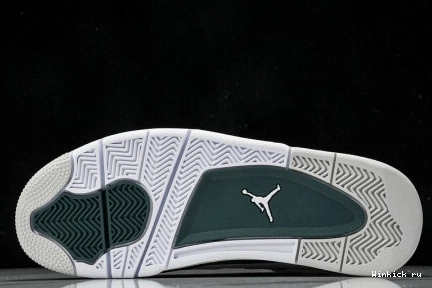 Air “Oxidized Green” 4 Jordan 0822